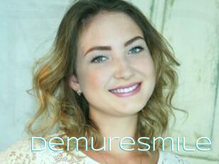 Demuresmile