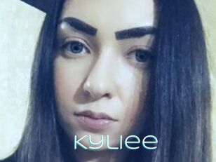 Kyliee_