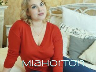 MiaHorton
