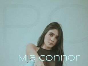 Mia_Connor