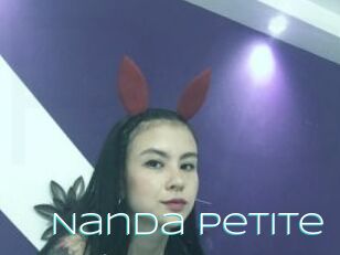 Nanda_petite