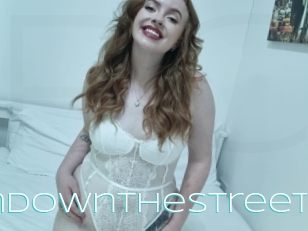 Thehotredheadfromdownthestreet